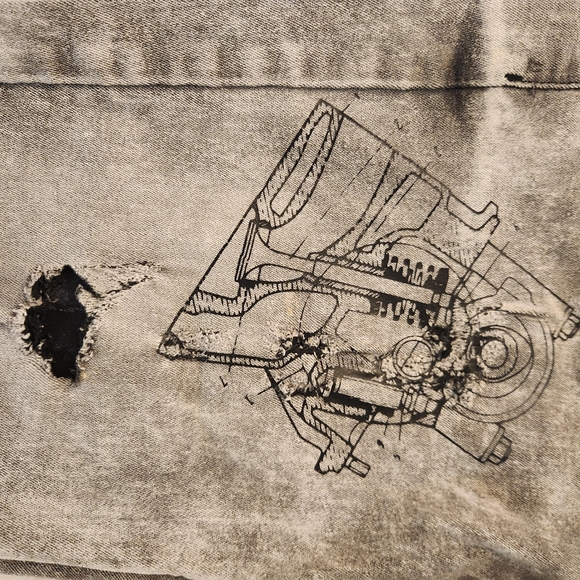 Jeans - Picture 3 of 4